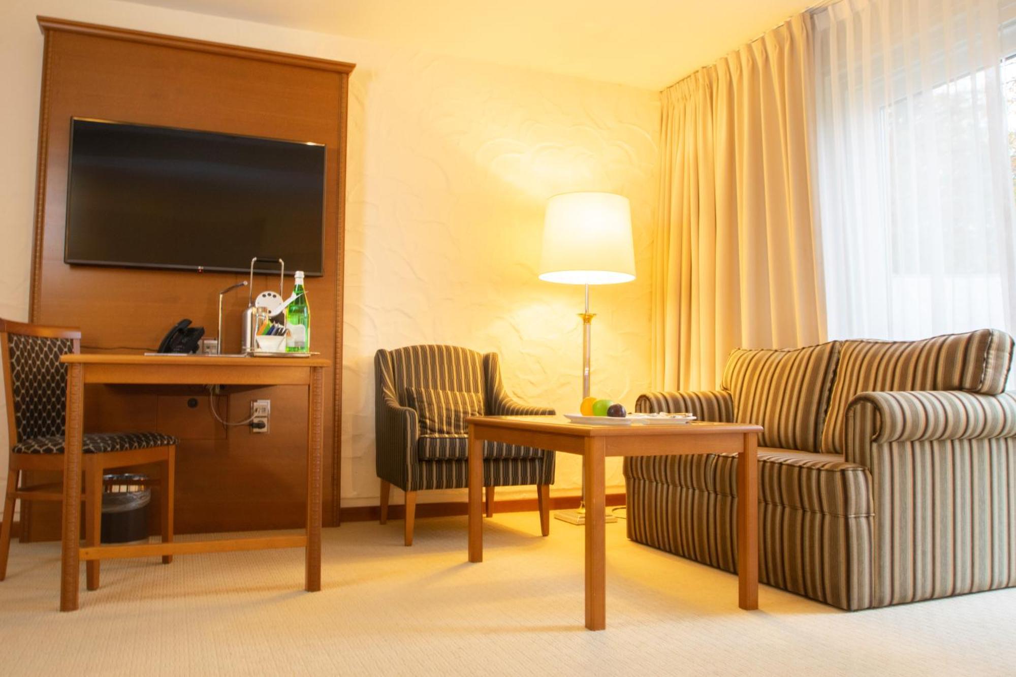Fletcher Parkhotel De Wiemsel Отмарсум Екстериор снимка