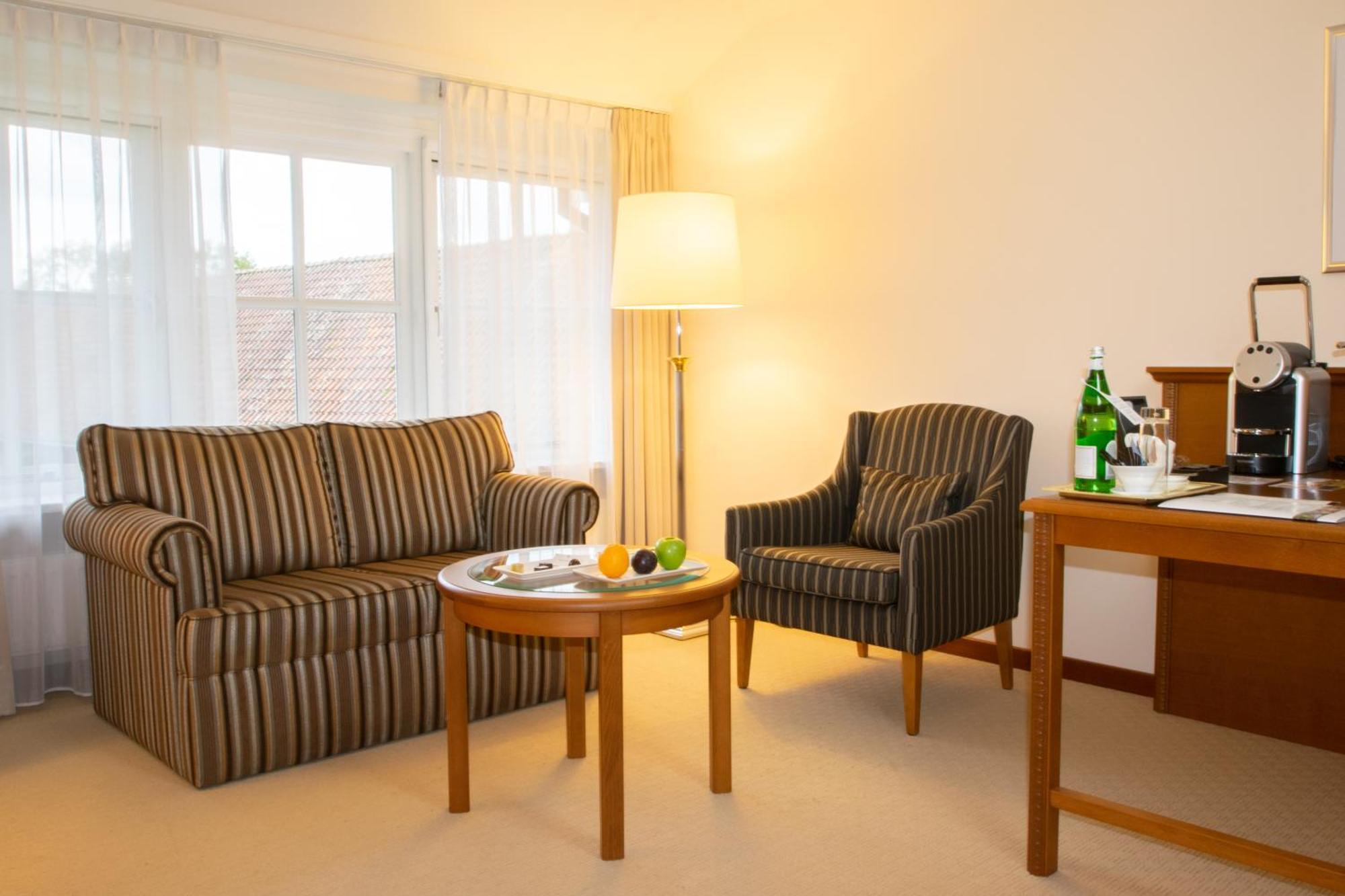 Fletcher Parkhotel De Wiemsel Отмарсум Екстериор снимка